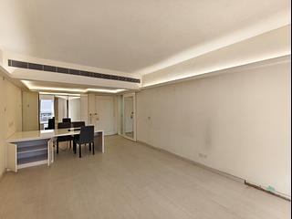 Wan Chai - Convention Plaza Apartments 03