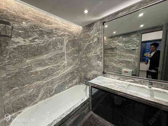 Wong Chuk Hang - The Southside Phase 3B Blue Coast Tower 1A 04