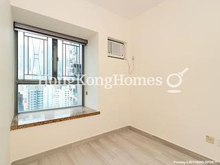 Sheung Wan - Queen's Terrace 04