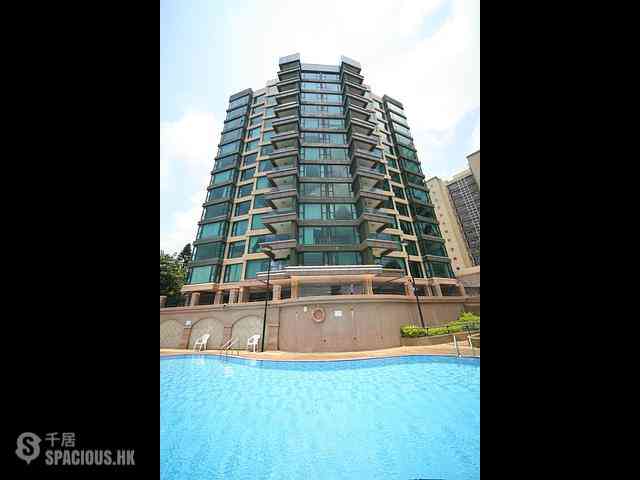 Repulse Bay - Royal Garden 01