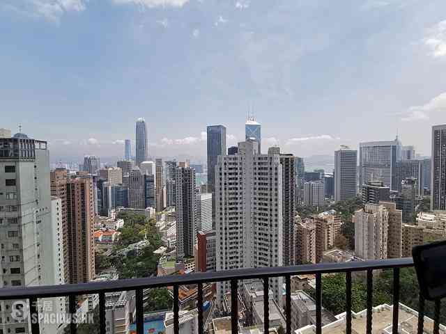 Mid Levels Central - Grenville House Block EF 01