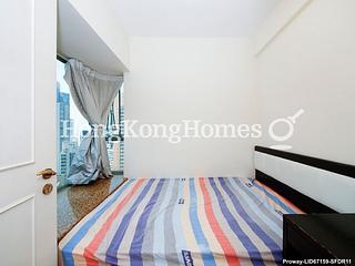 Sheung Wan - Queen's Terrace 04