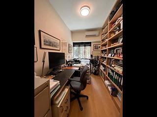 Tai Hang - Swiss Towers 08