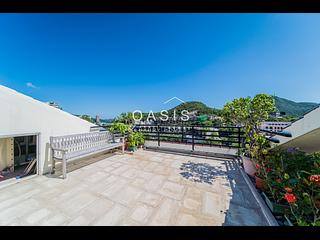 Deep Water Bay - Manderly Garden 05