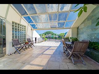 Deep Water Bay - Manderly Garden 06