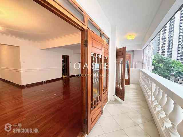 Mid Levels Central - Ivory Court 01