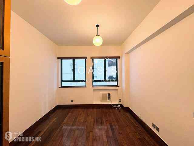 Mid Levels Central - Ivory Court 03