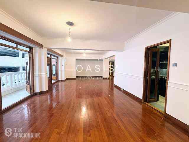 Mid Levels Central - Ivory Court 07