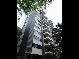 Mid Levels Central - Magazine Gap Towers 02