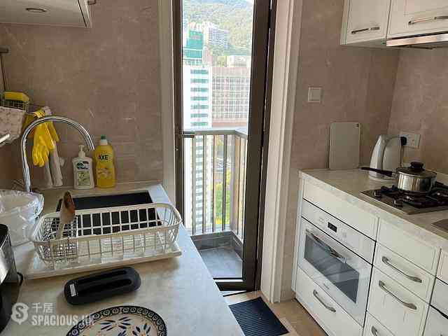 Sai Ying Pun - Kensington Hill 06