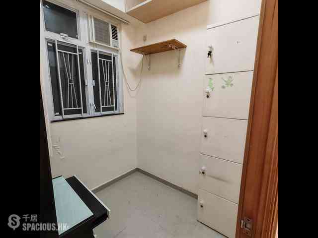 Mong Kok - Mongkok Building 04