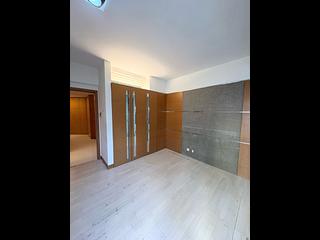 Mid Levels Central - Tregunter Block 1 07
