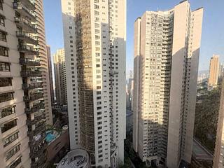 Mid Levels Central - Tregunter Block 1 02