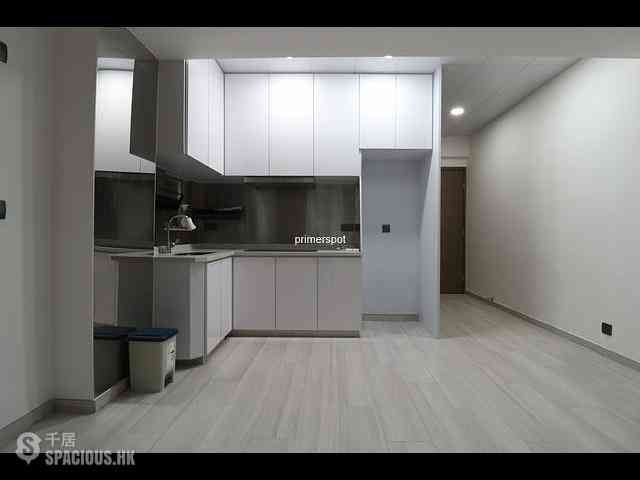 Wan Chai - Everwin Mansion 01