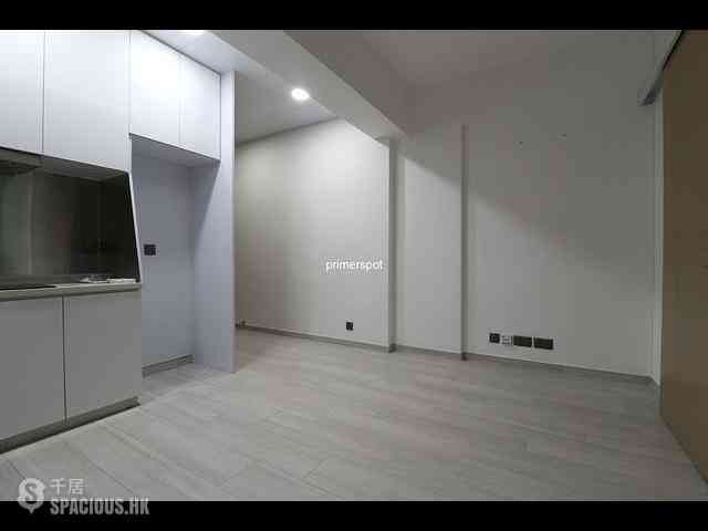 Wan Chai - Everwin Mansion 06
