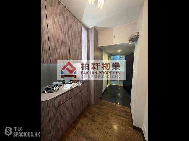 Quarry Bay - Tak Lee Building 04