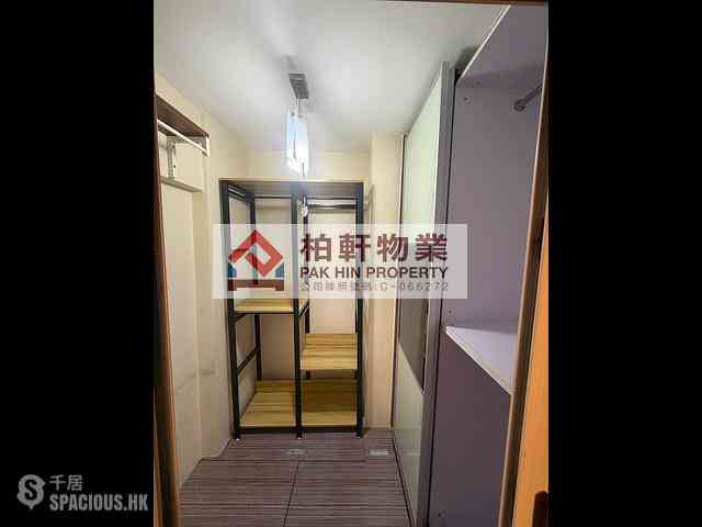 Quarry Bay - Tak Lee Building 02