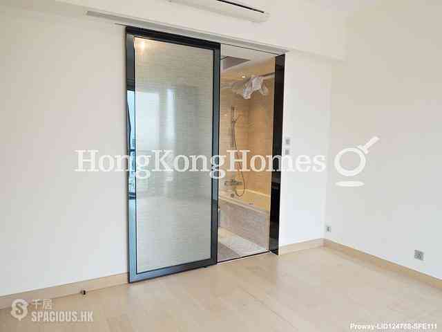 Wong Chuk Hang - Marinella 06