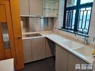 Fortress Hill - Le Sommet Block 2 05