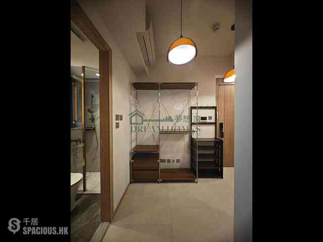 Sai Ying Pun - 9 Eastern Street 01