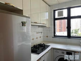 Fortress Hill - Le Sommet Block 2 03