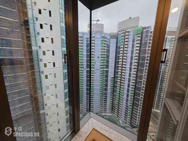Wong Chuk Hang - The Southside Phase 3C Blue Coast II 02