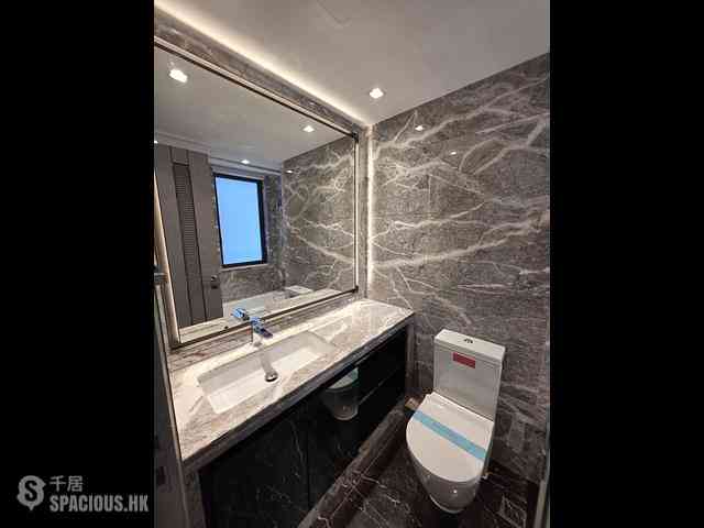 Wong Chuk Hang - The Southside Phase 3C Blue Coast II 03