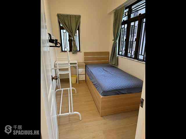 Sai Ying Pun - Wai On House 08