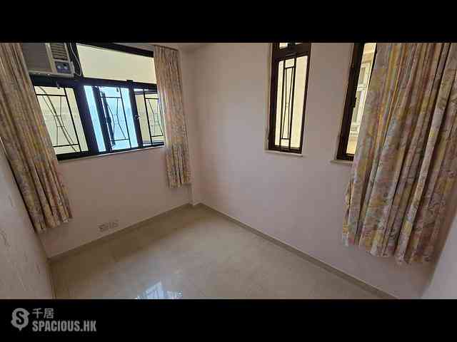 Shek Tong Tsui - Kwan Yick Building Phase 1 01