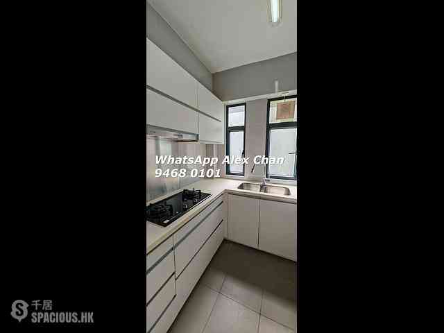 Mid Levels Central - Kam Yuen Mansion 04