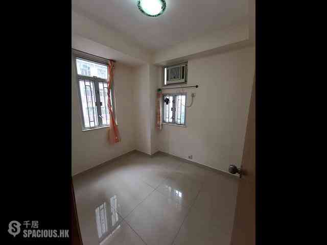 Kennedy Town - Pearl Court 07