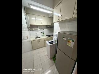 Kennedy Town - Pearl Court 08