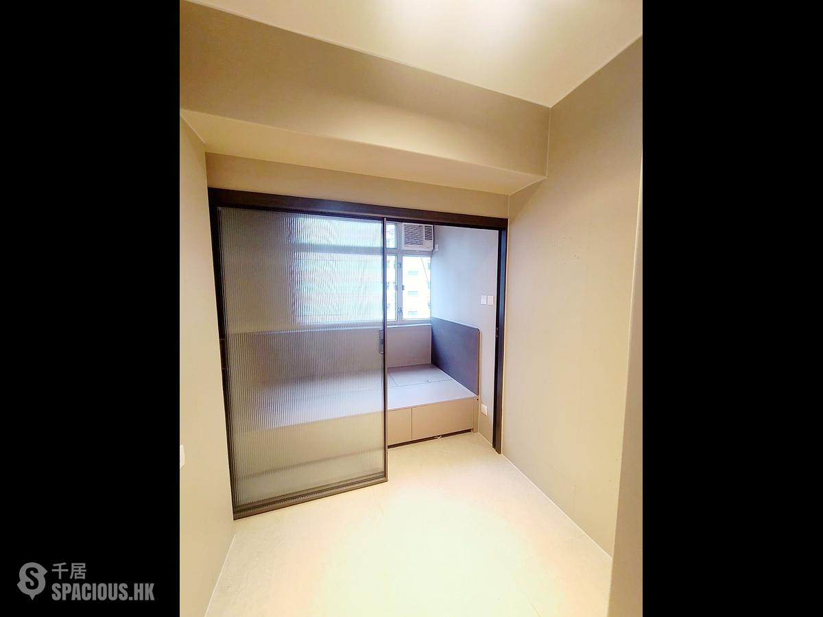 San Po Kong - Yin Hing Building 01