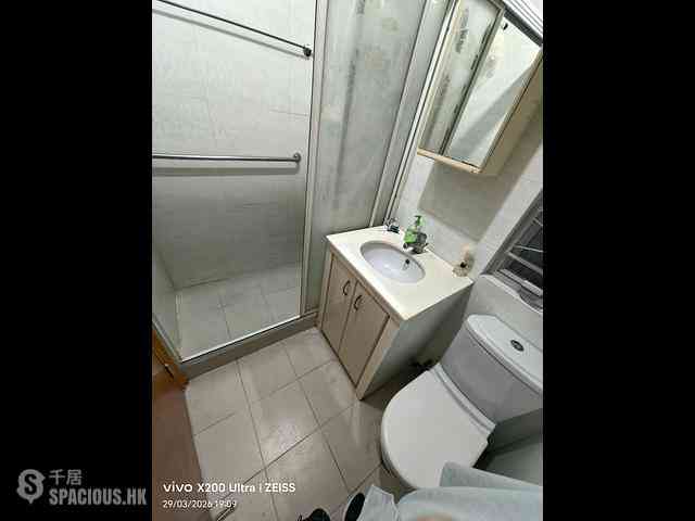 Kennedy Town - Pearl Court 11