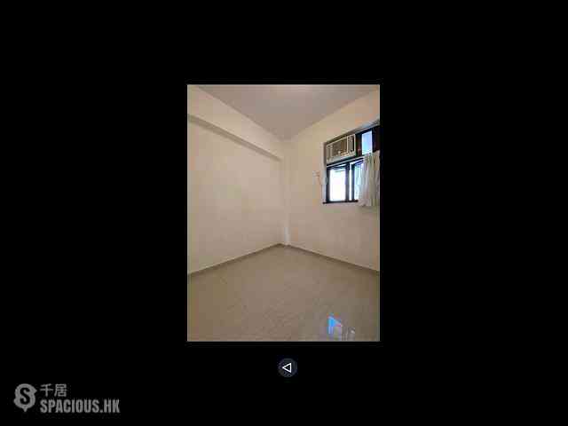 Sai Ying Pun - 35-39, Third Street 04