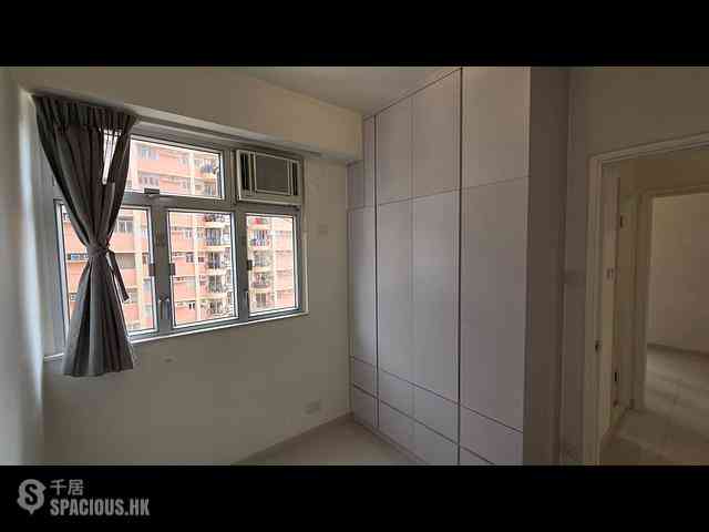 Sai Ying Pun - Po Lam Court 10