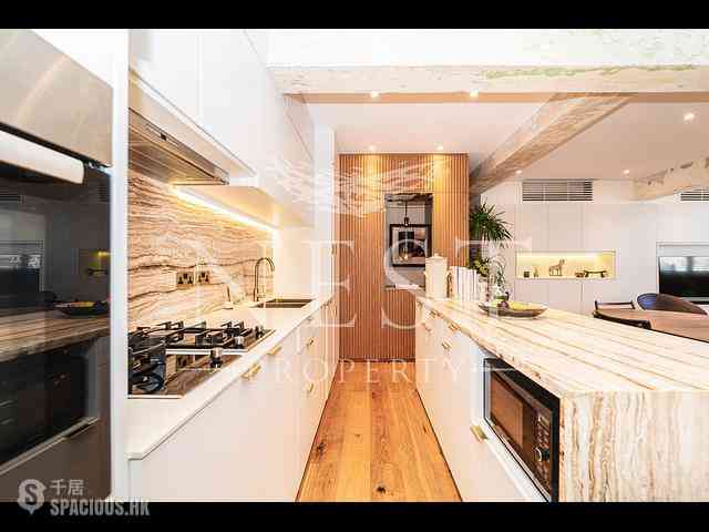 Quarry Bay - Mansion Building 04