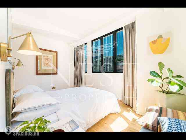 Quarry Bay - Mansion Building 05