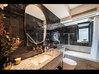 Quarry Bay - Mansion Building 08