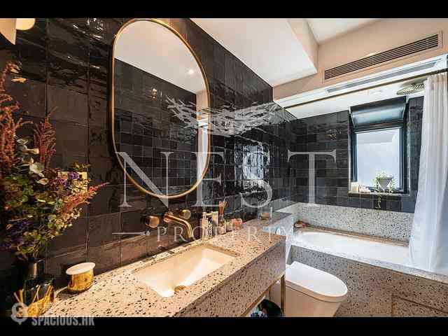 Quarry Bay - Mansion Building 08