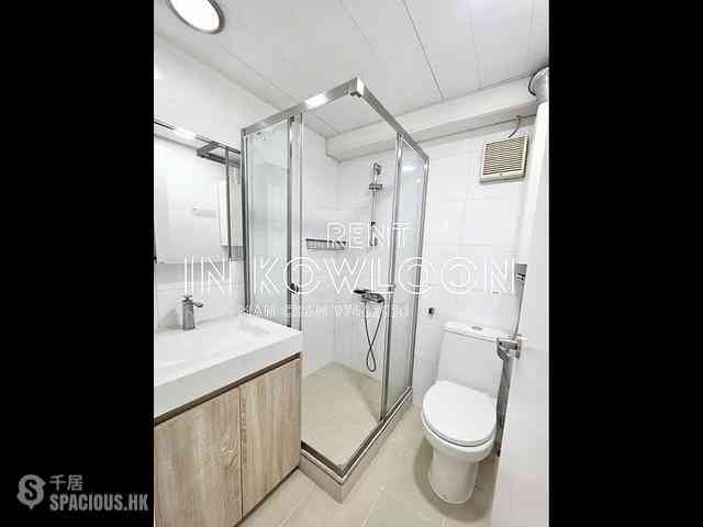 Tsim Sha Tsui - New Knutsford House 04