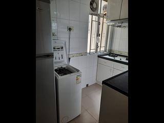 Sai Ying Pun - Yuk Ming Towers Block 2 06