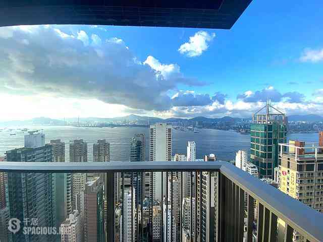 Sai Ying Pun - Island Crest 01