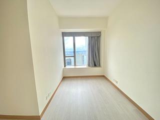 Sai Ying Pun - Island Crest 05