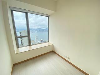 Sai Ying Pun - Island Crest 07
