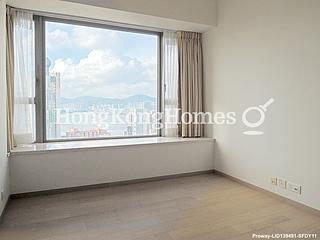 Sai Ying Pun - The Summa 05