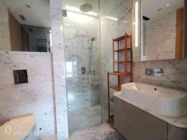 Wan Chai - The Gloucester 15