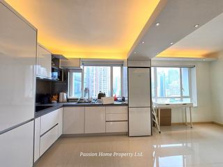 Tai Hang - China Tower 04