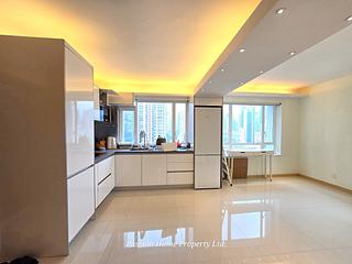 Tai Hang - China Tower 03