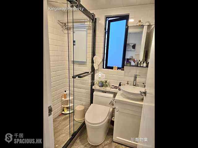 Sheung Wan - The Bellevue Place 08